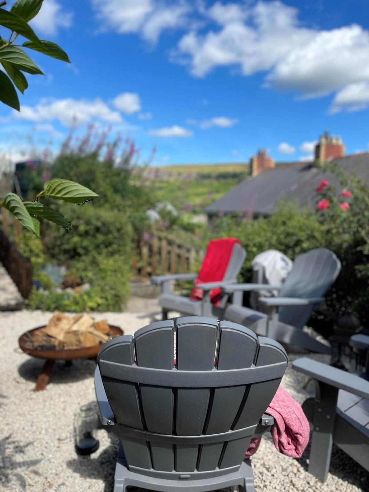 4 - Bbq Hut - Log Burner - Valley Views Pont Sticill ภายนอก รูปภาพ